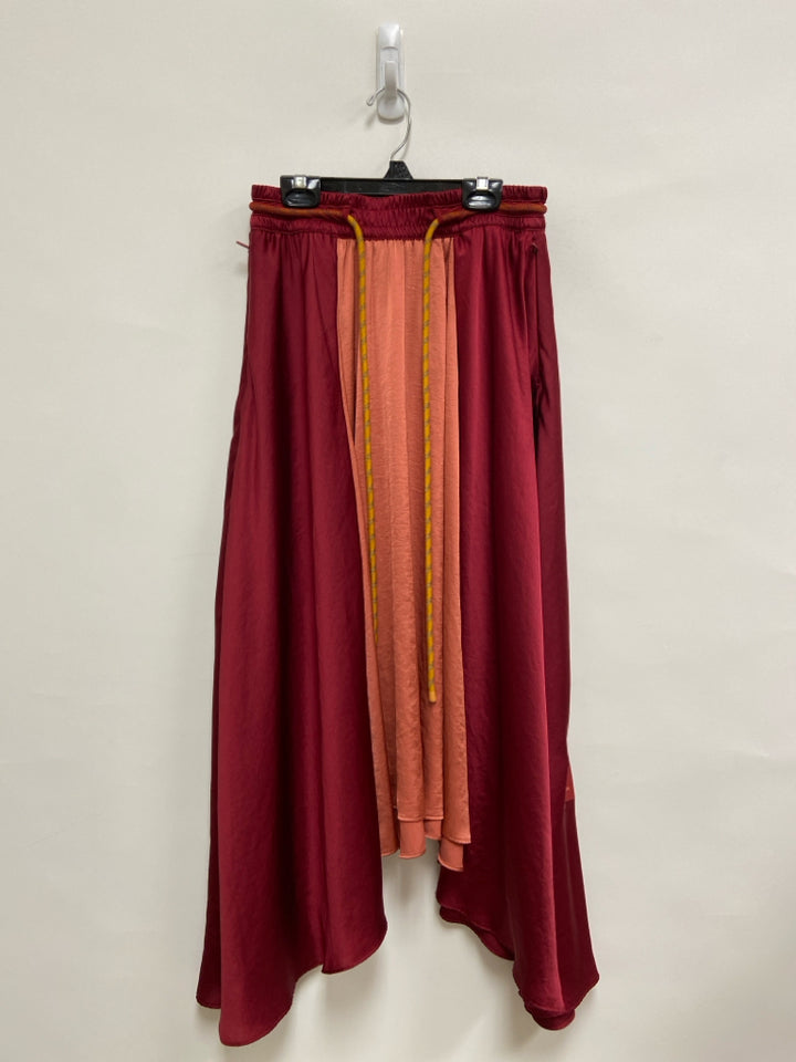 Lululemon Size XS Burgundy Dark Coral Satin Ladies Skirt