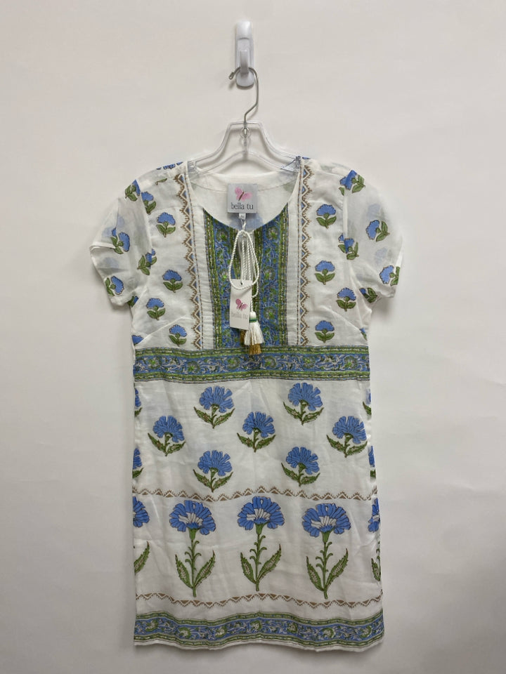 NWT bella tu Size XS White Blue/Green Flowers Ladies Dress