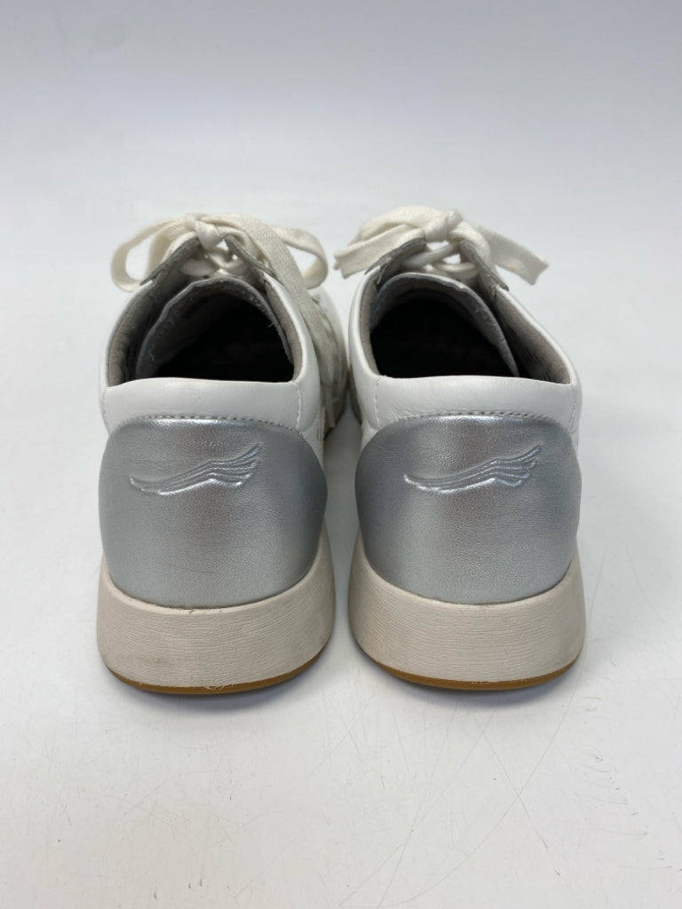 Dansko  Size 38 White Leather Sneakers