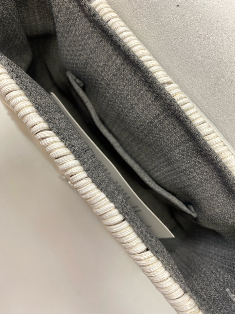 Wicker Wings White Black Belt Bag