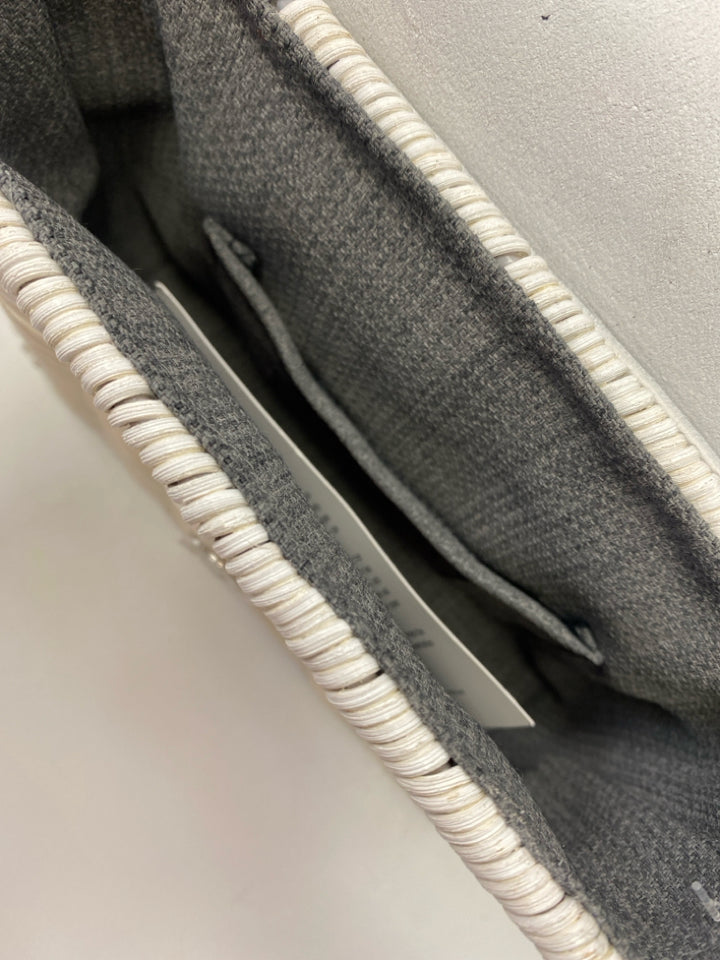 Wicker Wings White Black Belt Bag