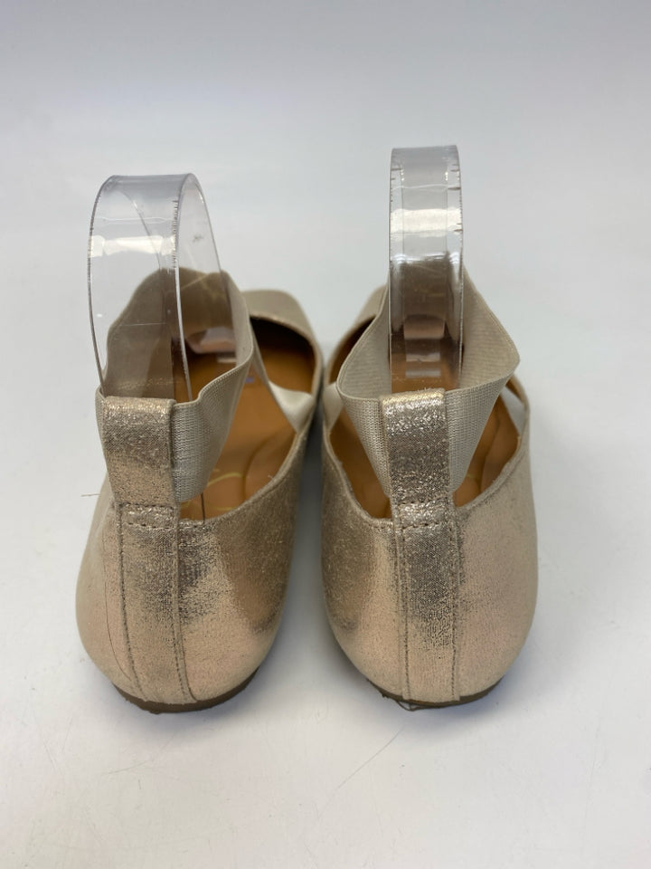 Jessica Simpson  Size 8 Gold Shimmery Flats