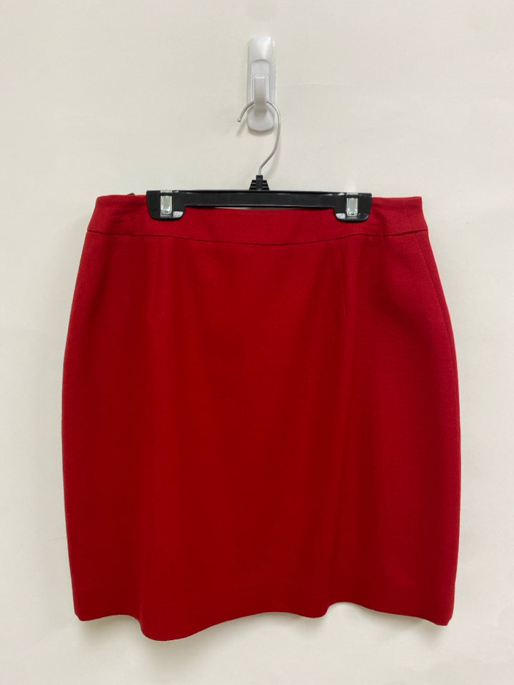 Ralph Lauren Size 10 Red Wool Ladies Skirt