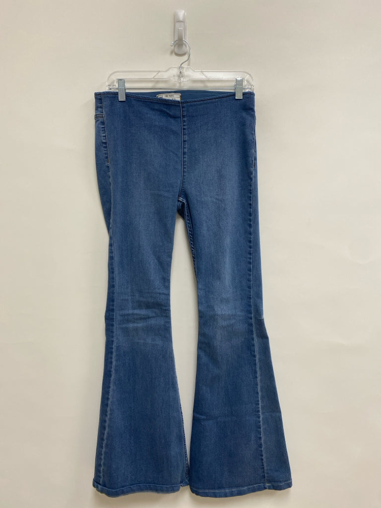 Free People Size 29 Blue Denim Flared Ladies Jeans