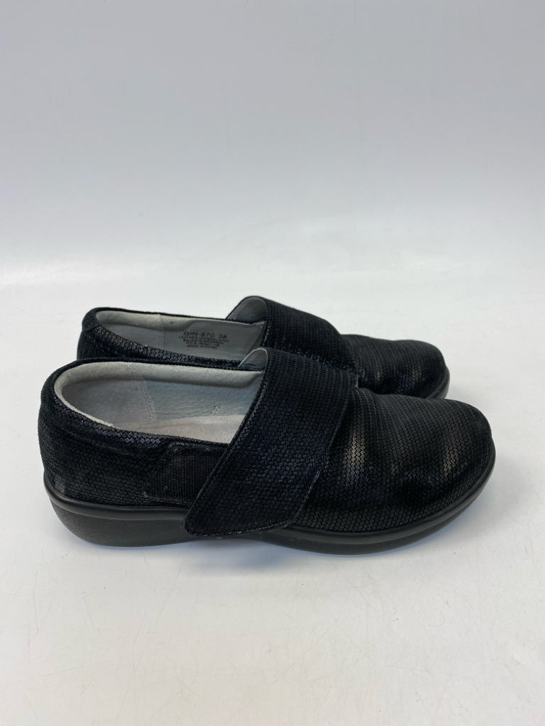 Alegria EU Shoe Size 38 Black Flats