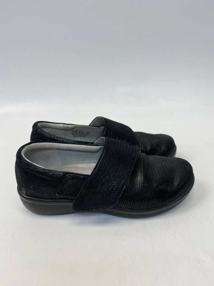 Alegria EU Shoe Size 38 Black Flats