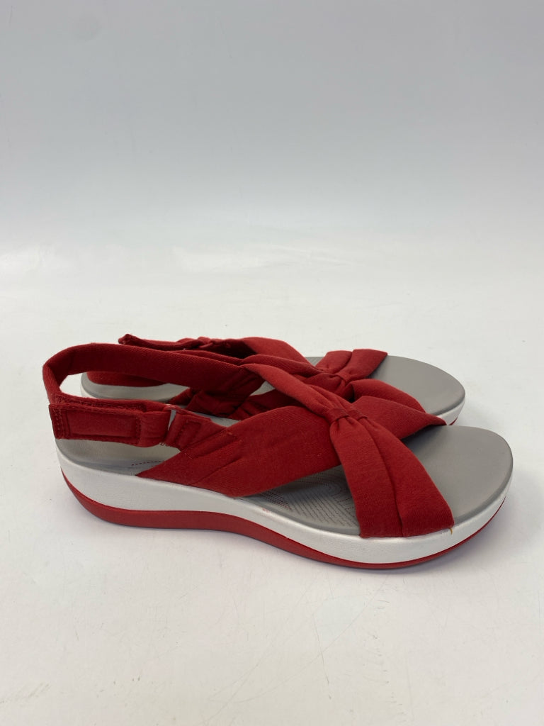 NWOT Clarks  Size 9 Red Crisscross Sandals