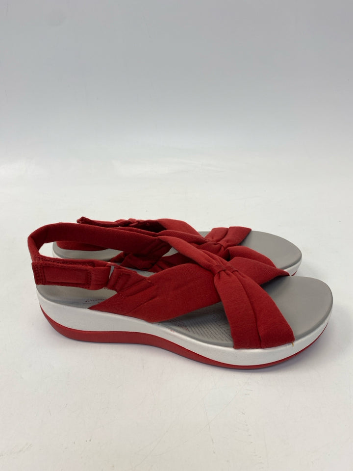 NWOT Clarks  Size 9 Red Crisscross Sandals