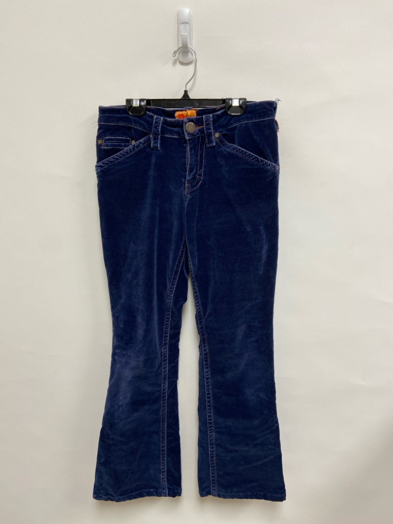 twill twenty two Size 4 Navy Velour Ladies Pants