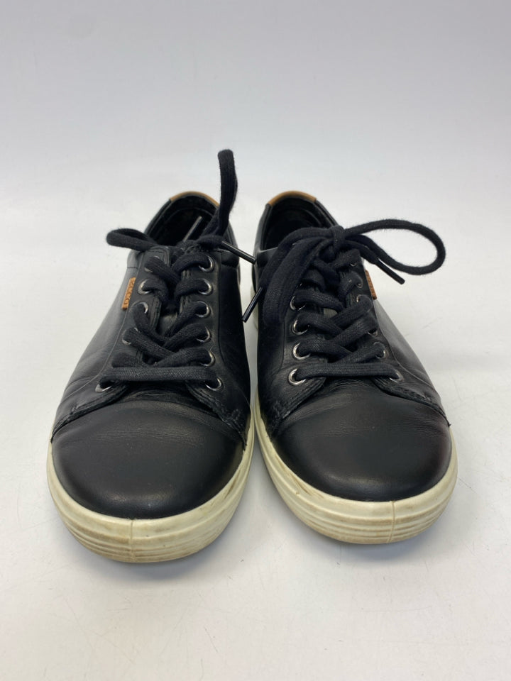 Ecco  Size 36 Black Lace-up Sneakers