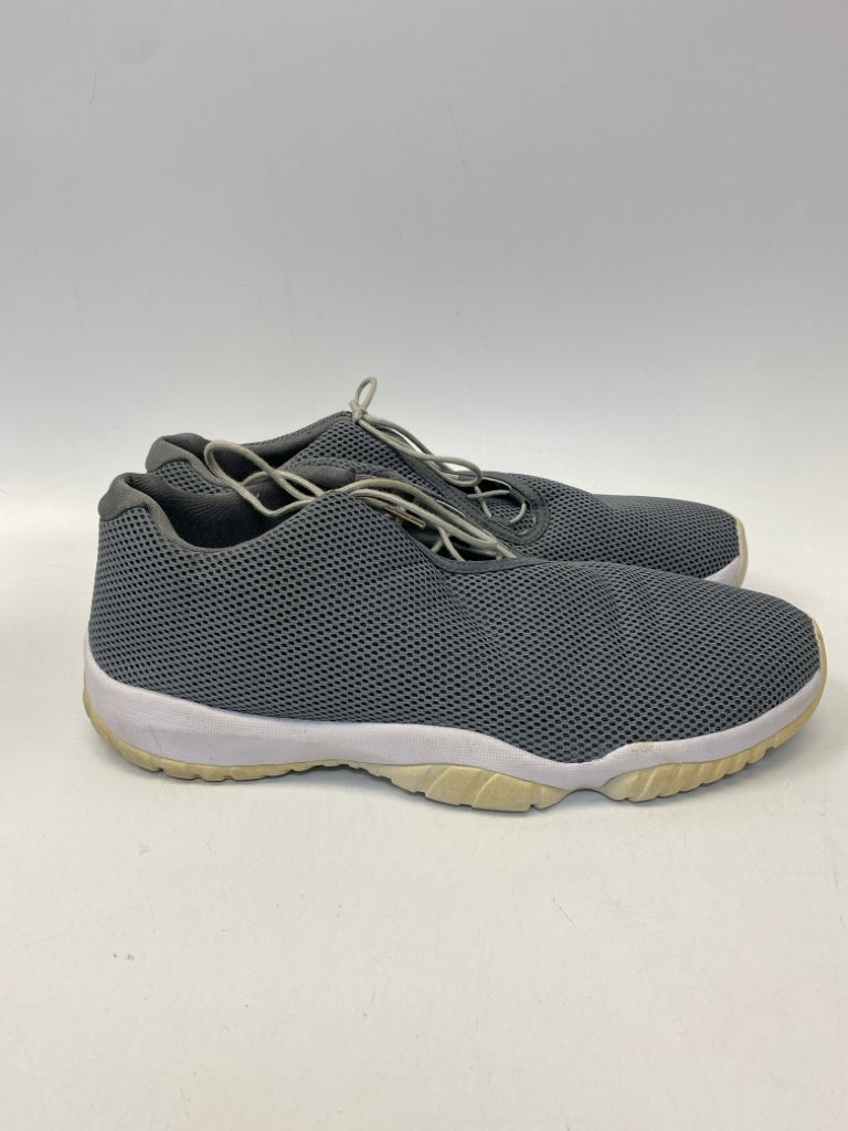 Nike Size 14 Gray Lace-Up Fabric Men&