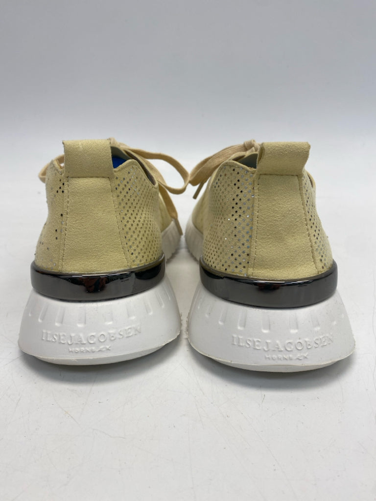 Ilse Jacobsen Hornbaek EU Shoe Size 39 US Shoe Size 8.5 Yellow Sneakers