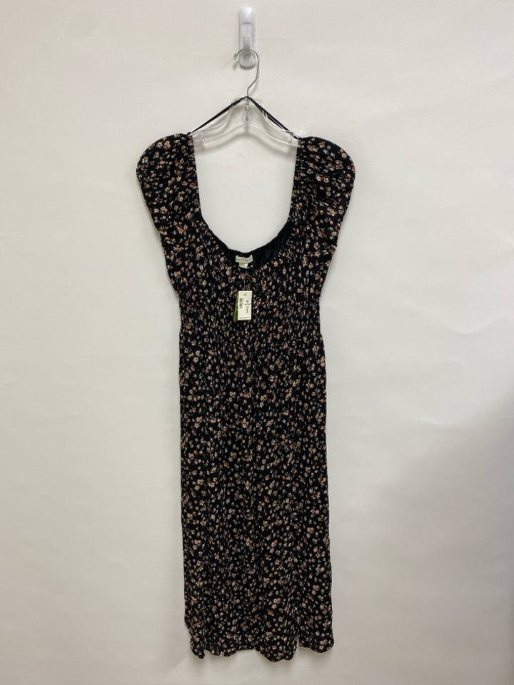 NWT Aeropostale Size M Black/Green Cream/Tan Crinkle Sleeveless Ladies Dress