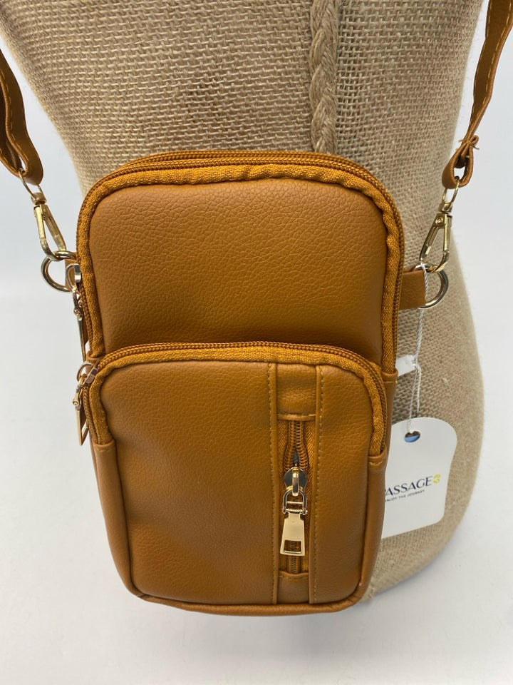 NWT  Size S Chestnut Crossbody