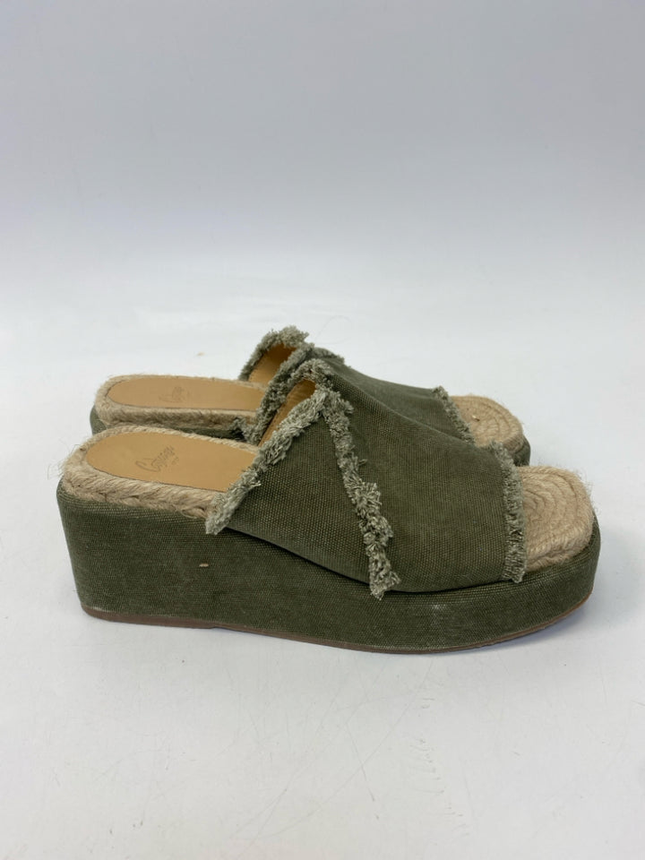 Castaner  Size 37 Green Fringe Sandals