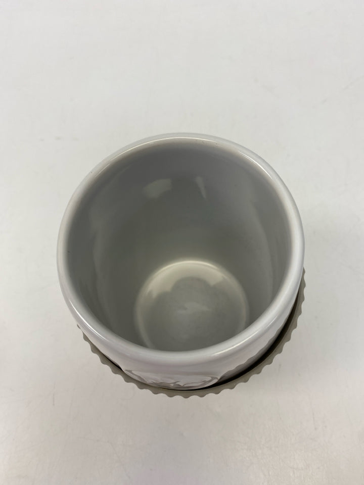 Pampered Chef White Ceramic Misc. Kitchen