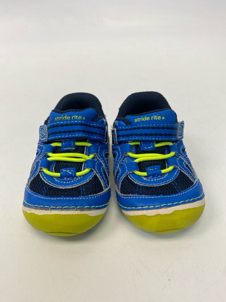 Stride Rite SIZE 3 Royal Blue Neon Yellow Boy&