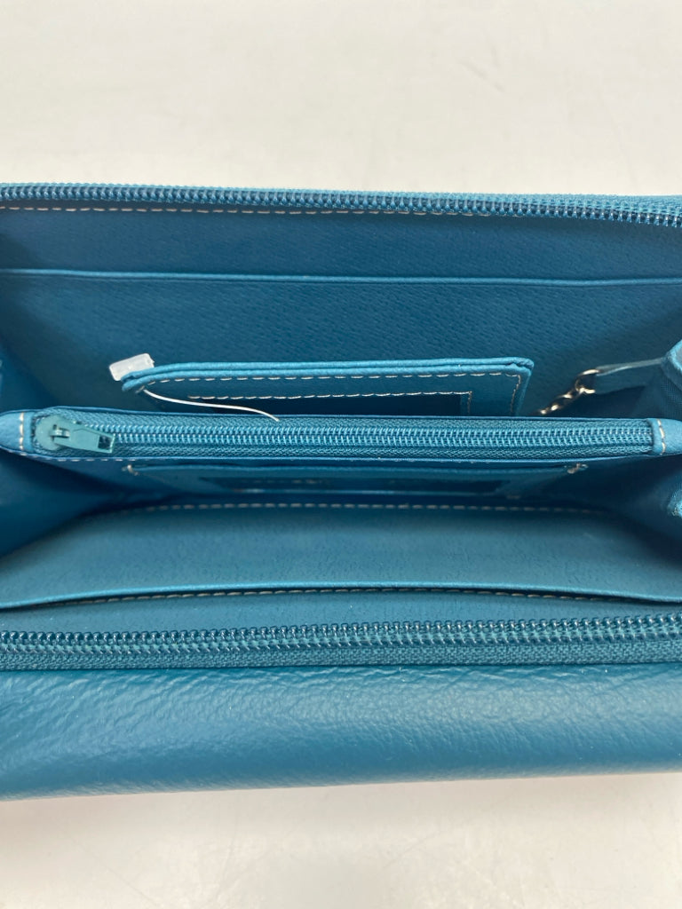 NEW/BOX Teal Blue Leather Wallet