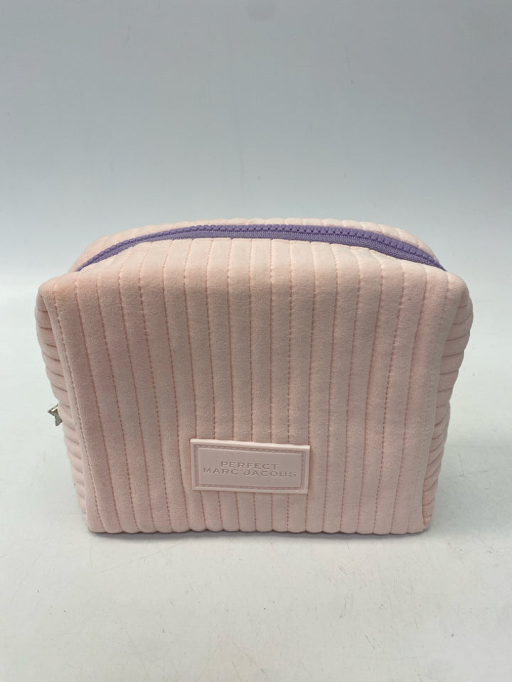Marc Jacobs Pink Make-up Bag