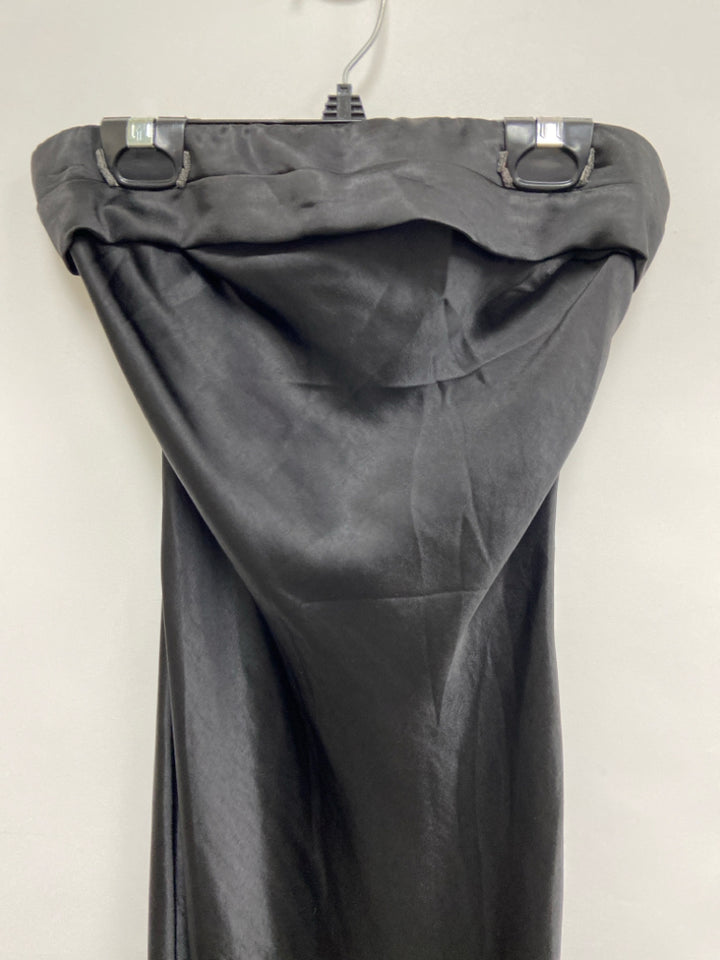 NWT Size XS Black Strapless Ladies Dress