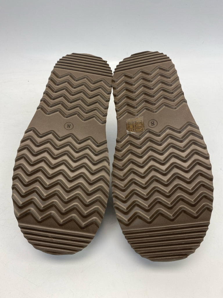 NWT US Shoe Size 8 Brown Flats
