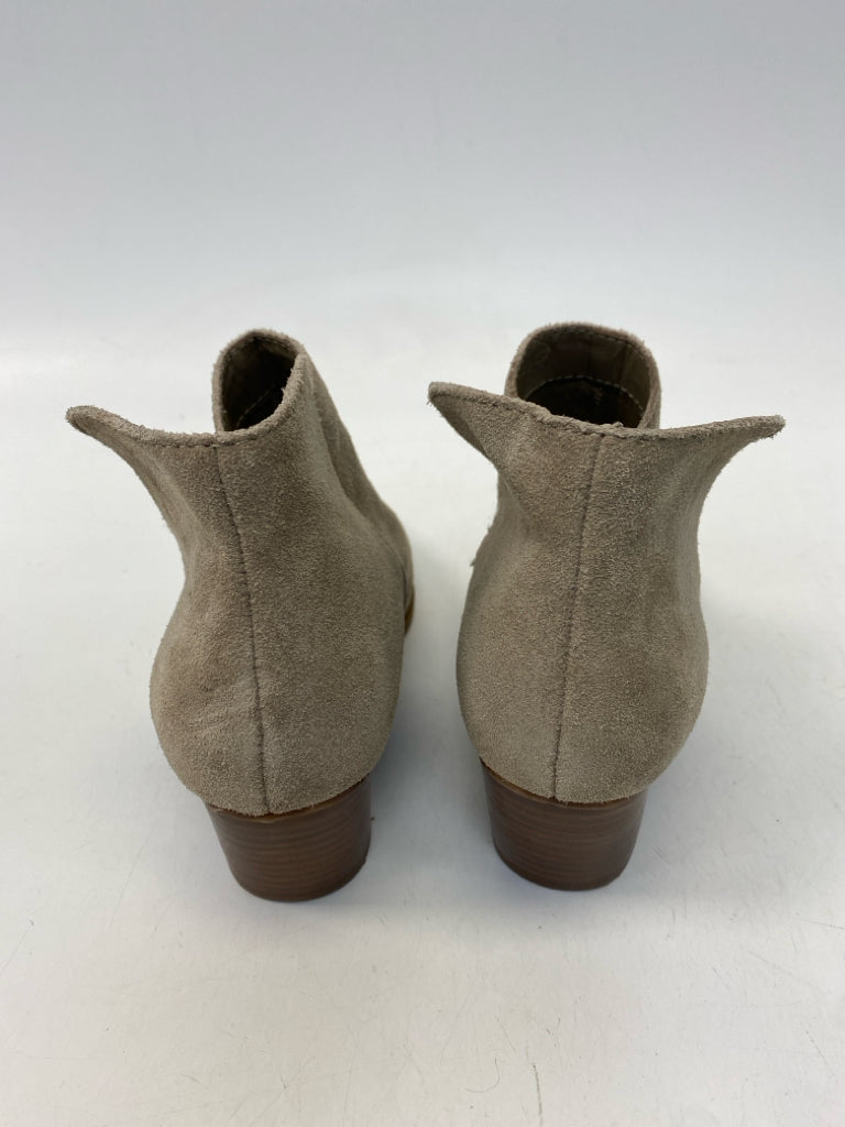 Dolce Vita US Shoe Size 6.5 Cream Suede Boots