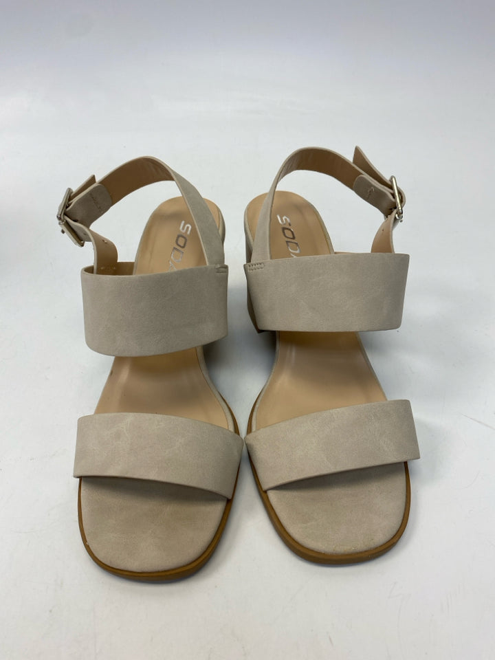 Soda  Size 6.5 Cream Sandals