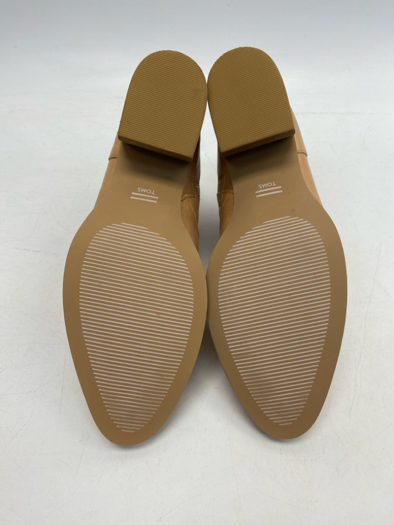 NWOT Toms  Size 8 Camel Boots