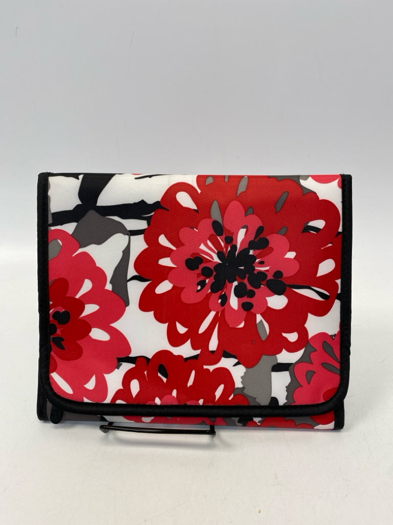 Thirty-One Red White/Black Electronic/Accessory