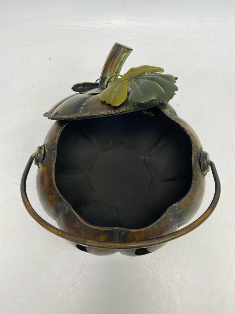 Bronze Green Mottled Metal Halloween