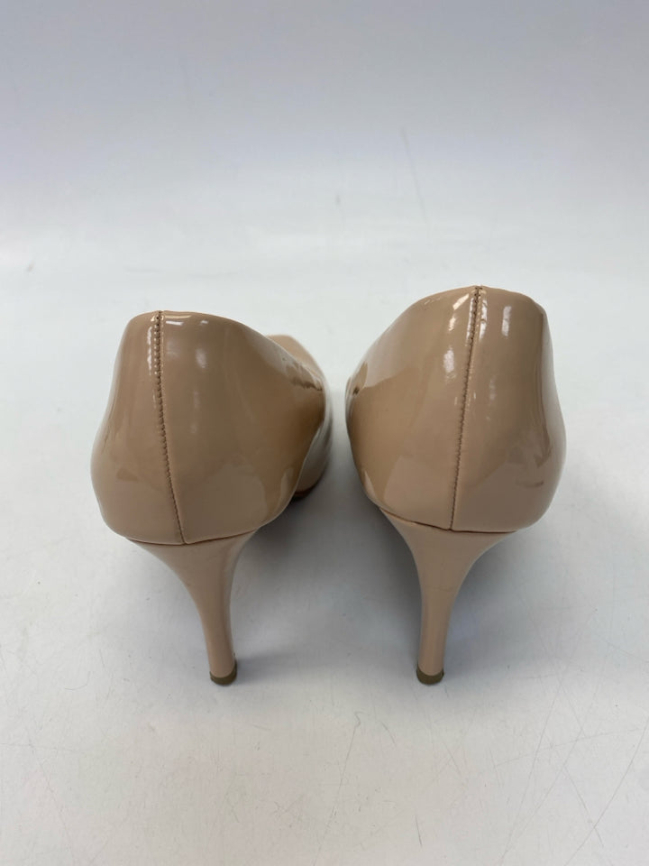 US Shoe Size 8 Nude Patent Heels