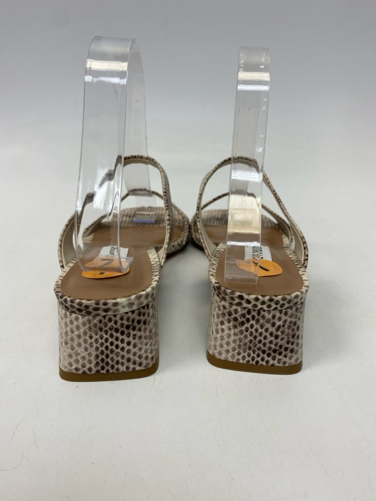 Steve Madden  Size 7 Cream/Brown Snakeprint Sandals