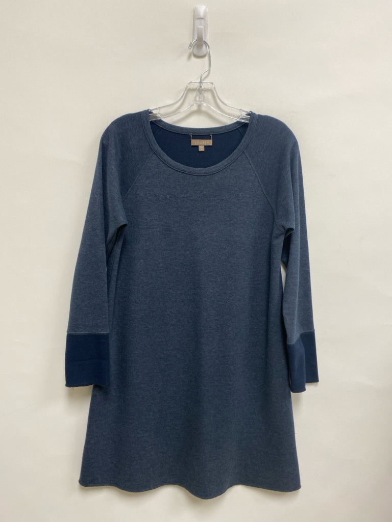 Lilla * P Size M Dark Blue Ladies Dress