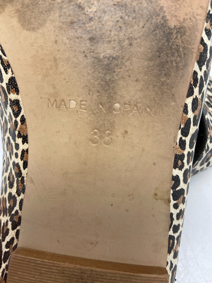 Free People  Size 7.5 38 Cream Brown/Blk Animal Print Flats