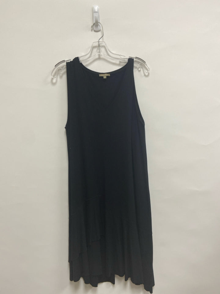 Lilla * P Size XL Black Sleeveless Ladies Dress