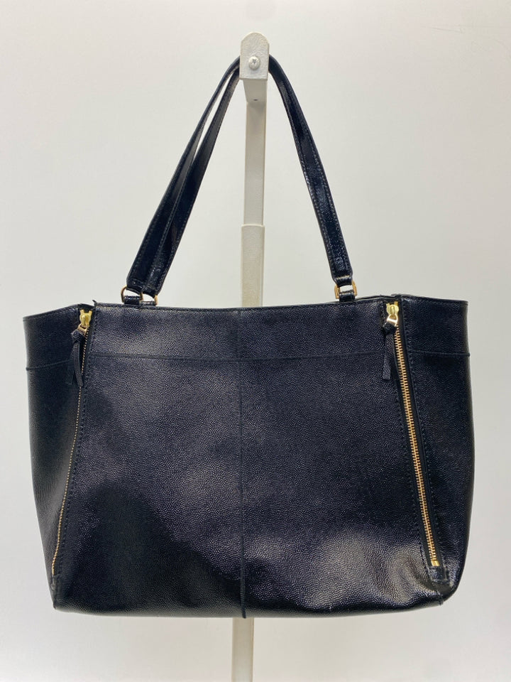 Tory Burch Black Zipper Handbag