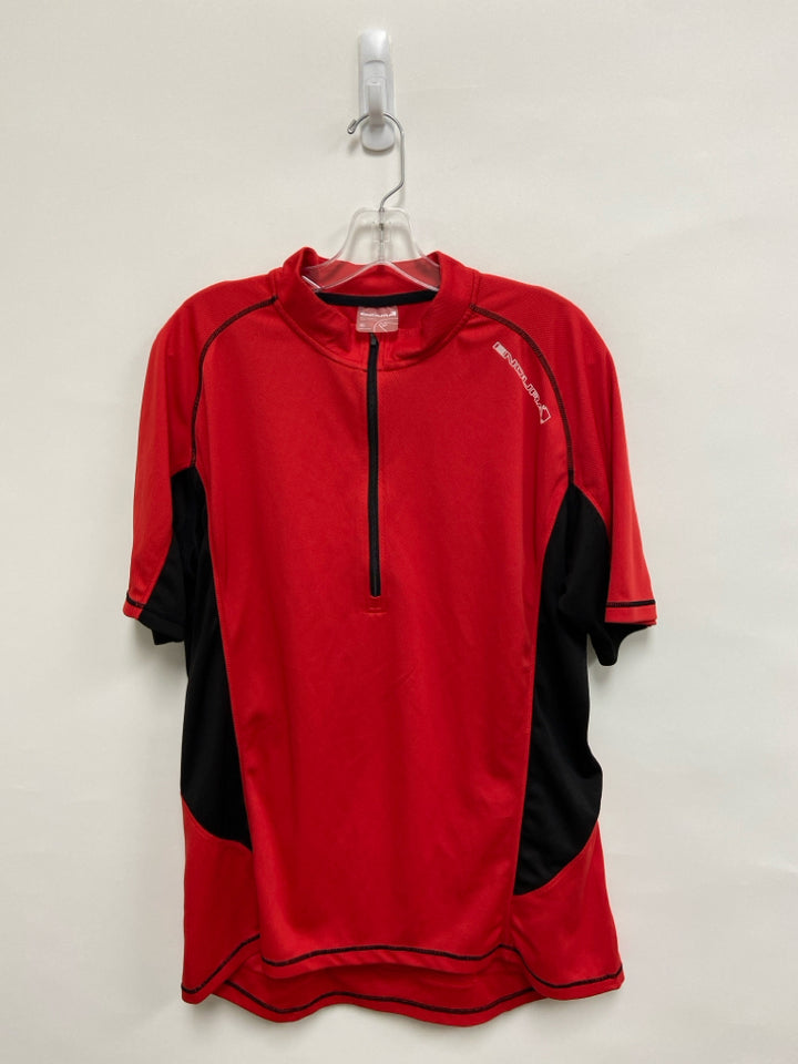 Size XL Red Black Trimmed Quarter Zip Men&