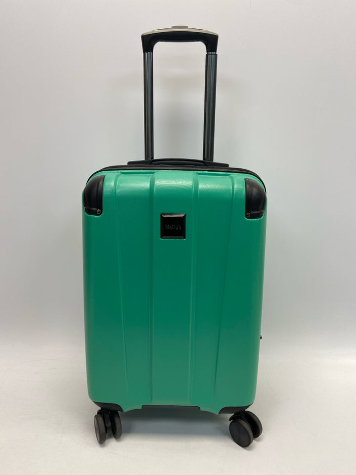 Kenneth Cole Kelly Green Misc. Luggage