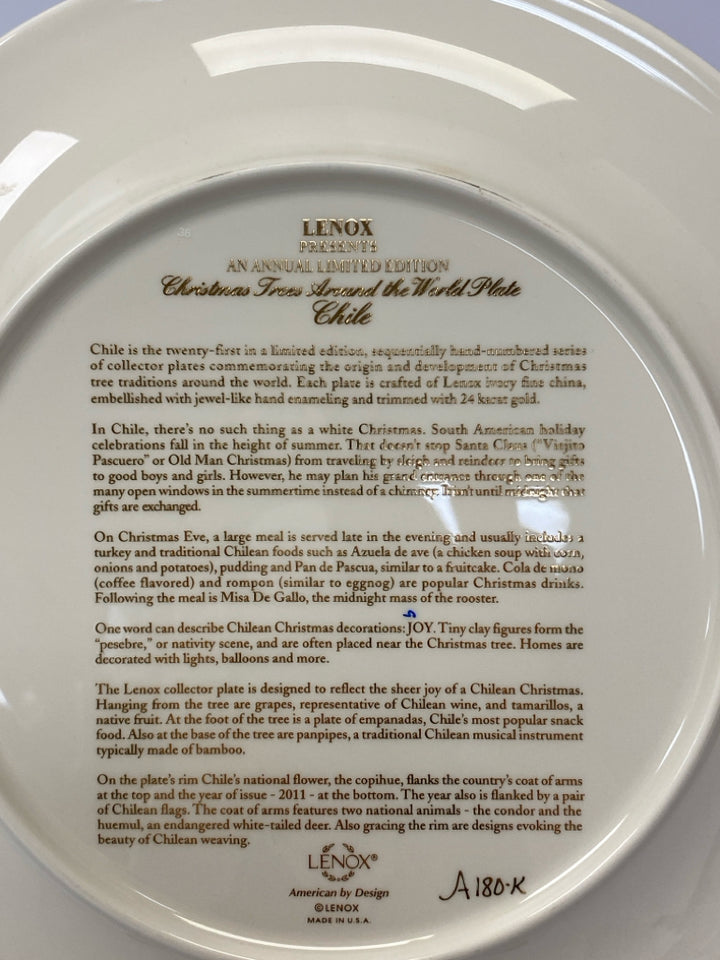Lenox Cream Green/Multi Christmas Decorative Plate