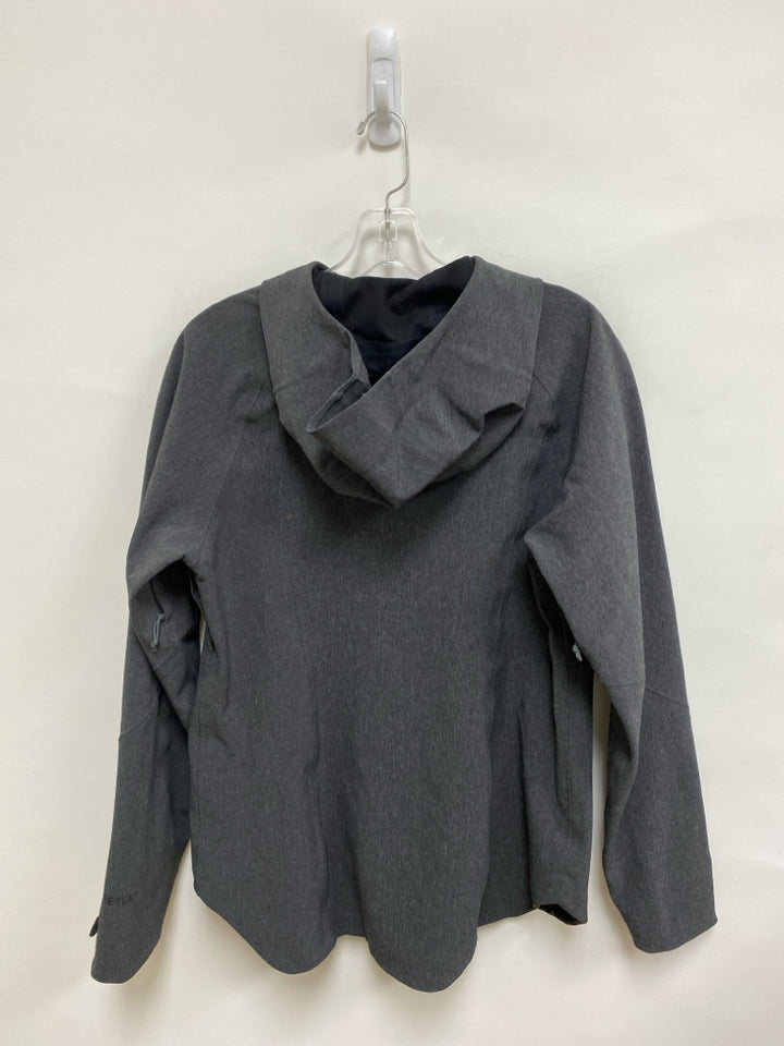 North Face Size M Charcoal Ladies Jacket