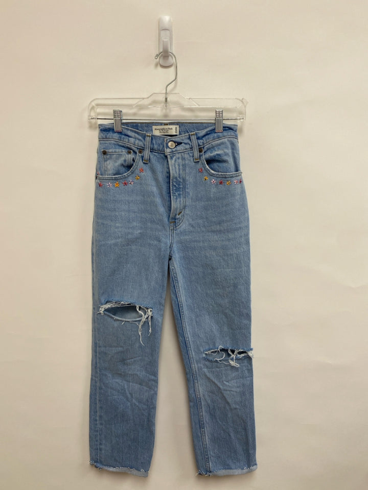 Abercrombie &amp; Fitch Size 25 Pale Denim Distressed Embroidered Ladies Jeans