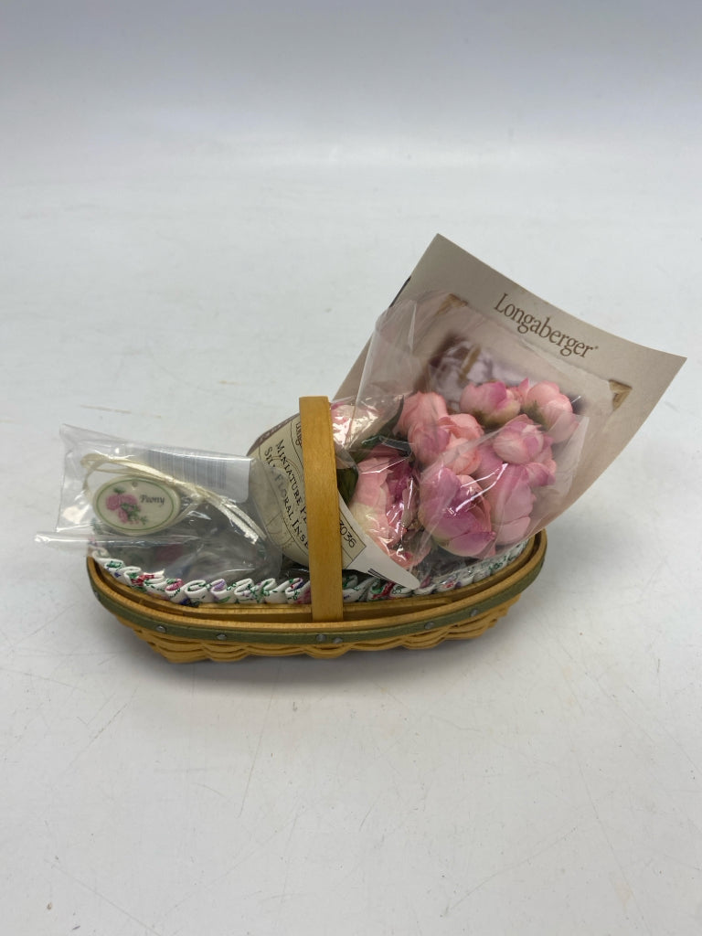 NWOT Longaberger 2005 Collector Club May Series Peony Basket