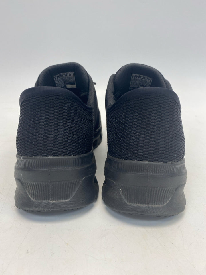 Skechers  Size 7 Black Sneakers
