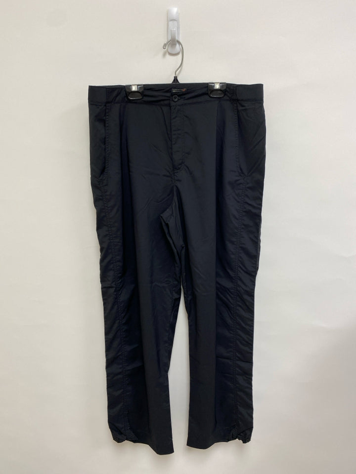 Royal Robbins Size 14S Black Athletic Pants