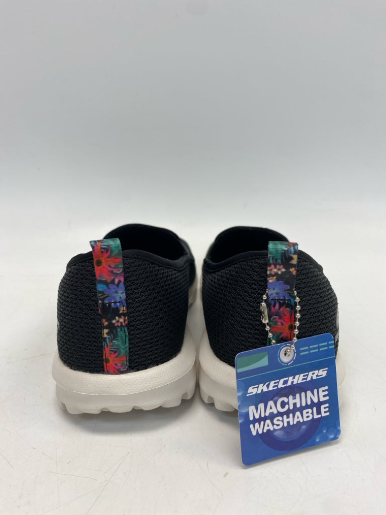 NWT Skechers  Size 8.5 Black Knit Sneakers