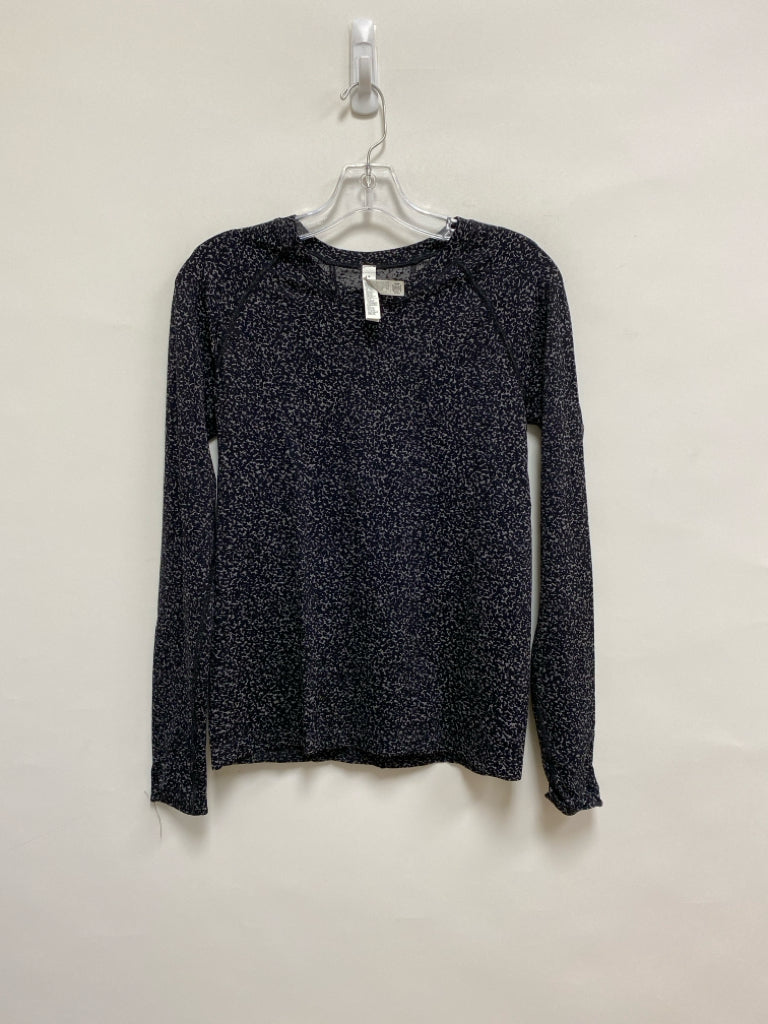 Athleta Size M Black Gray Speckles Long Sleeve Athletic Top