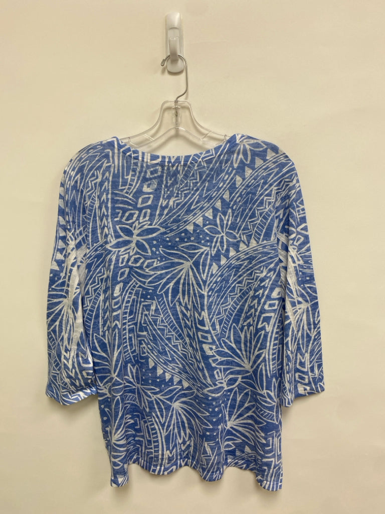 Jess &amp; Jane Size M Powder Blue White Princess 3/4 Sleeve Ladies Top