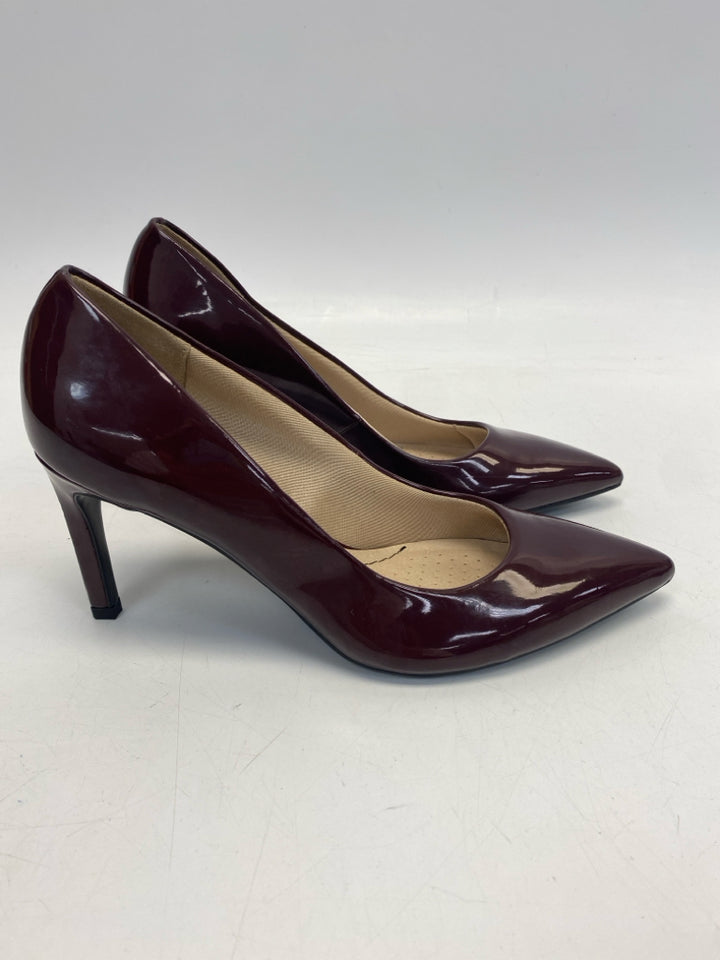 Life Stride  Size 8 Burgundy Patent Heels