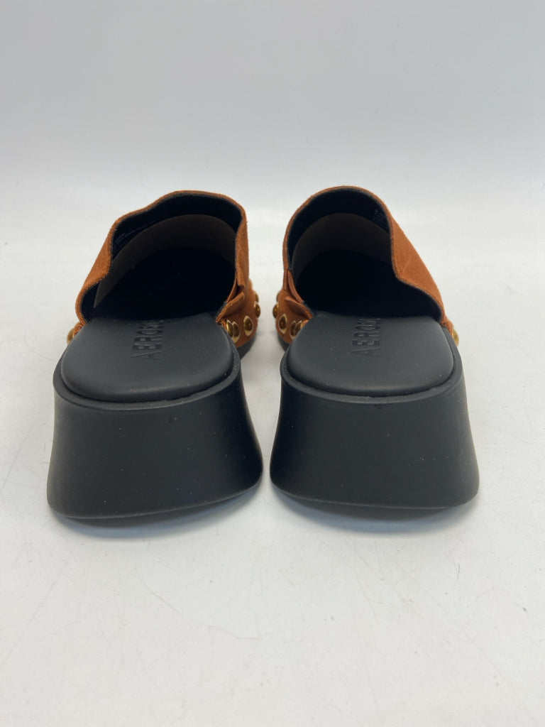 NWOT Aerosoles  Size 8.5 Brown Gold Studded Suede Flats