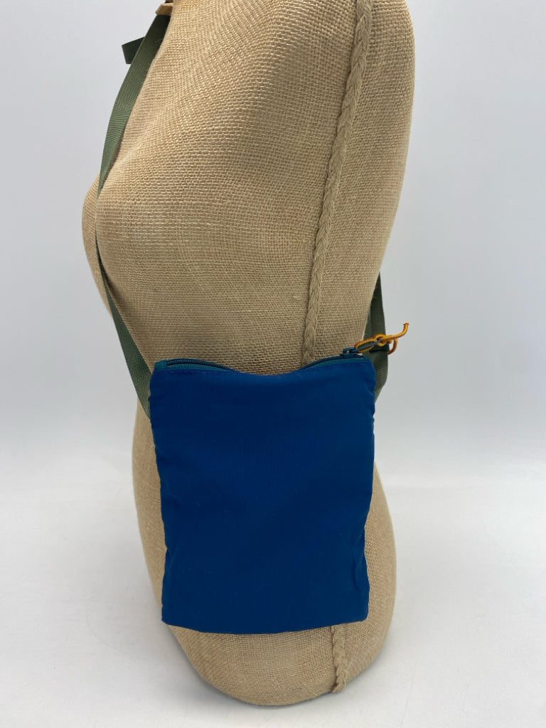 L L Bean Teal Green Multi-Color Crossbody
